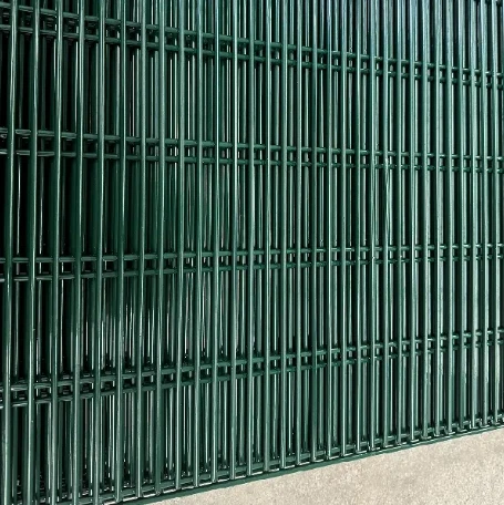 The application and importance of strong wire fencing in agriculture and animal husbandry